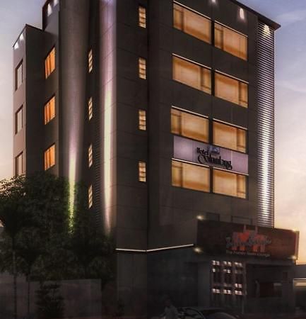 Hotel Columbus Mumbai Exterior photo