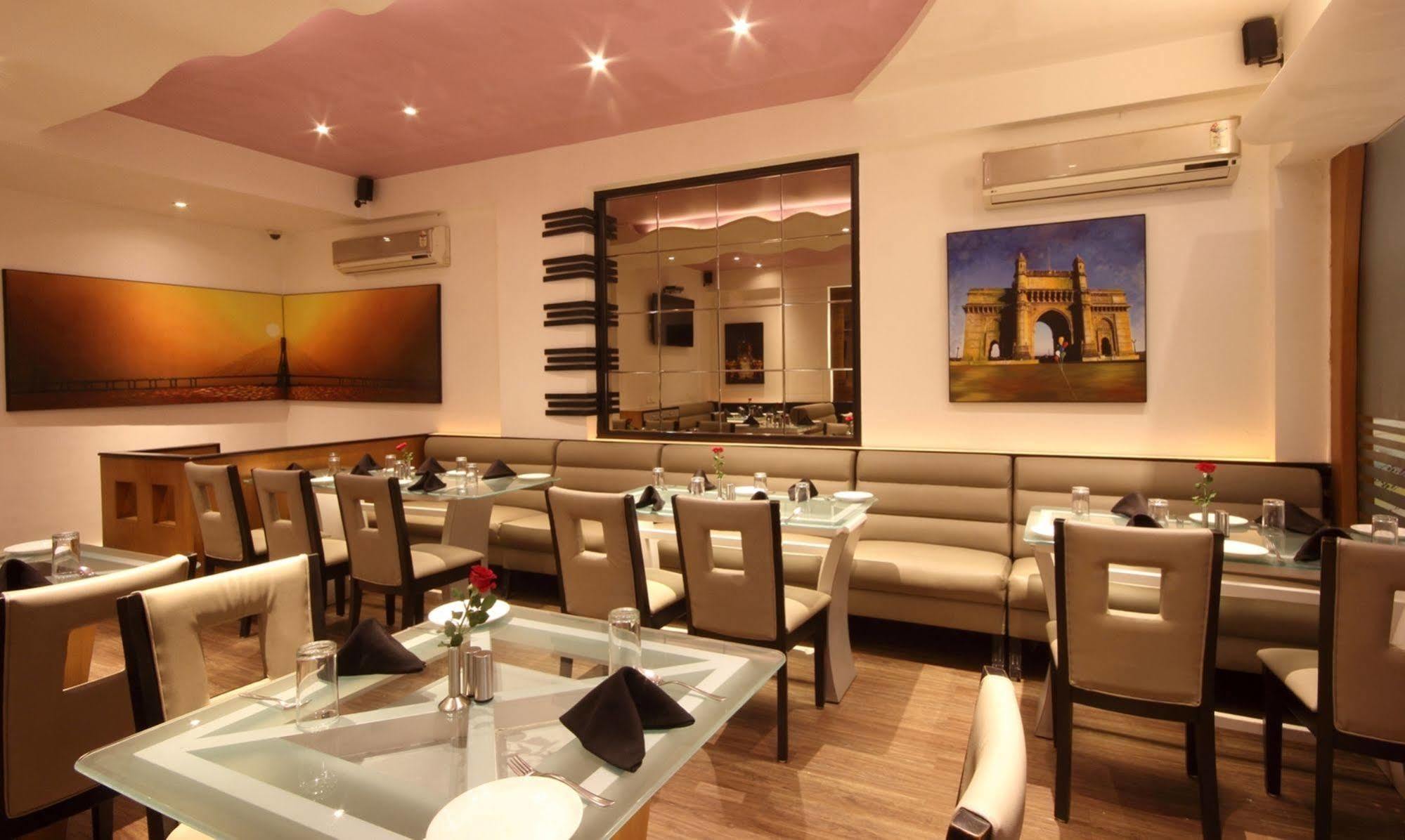 Hotel Columbus Mumbai Exterior photo